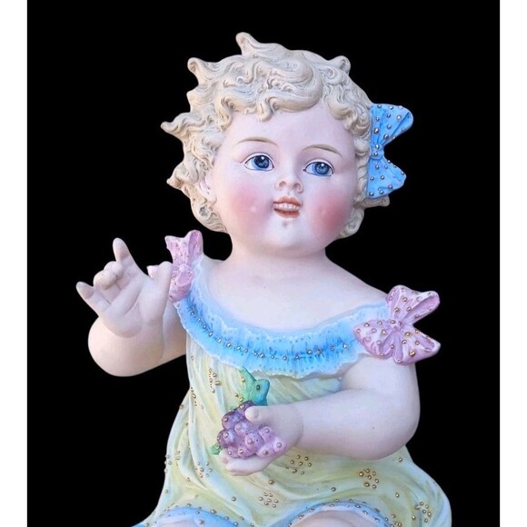 ANTIQUE GERMAN VICTORIAN CONTA BOEHME PIANO BABY GIRL DOLL BISQUE 9.25" FIGURINE - Picture 2 of 6